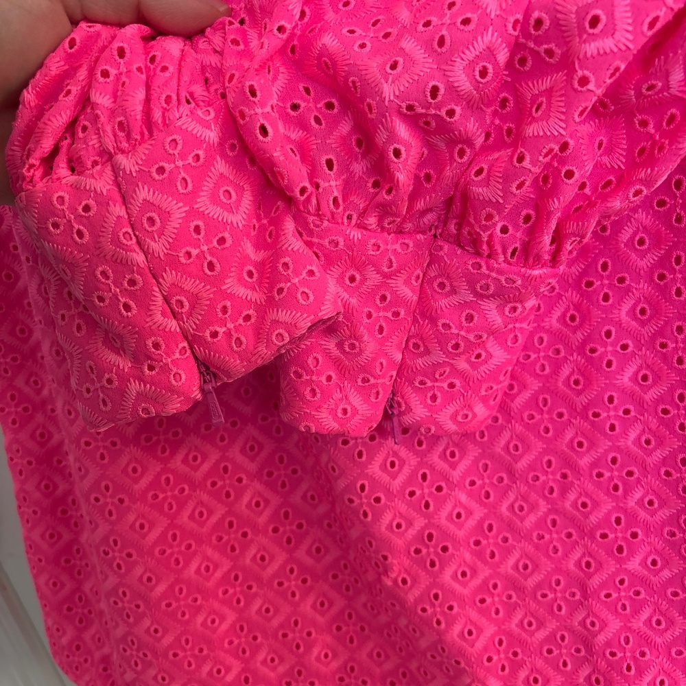 Barbiecore eyelet romper - Picture 3 of 5